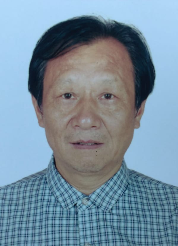胡奇伟