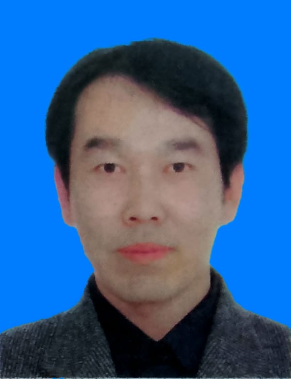 国家一级美术师袁春海